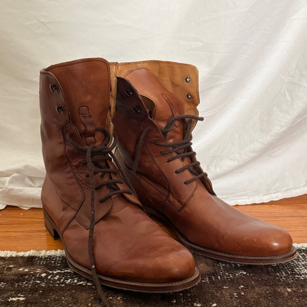 MAGNANNI BROWN LEATHER LACE UP BOOTS